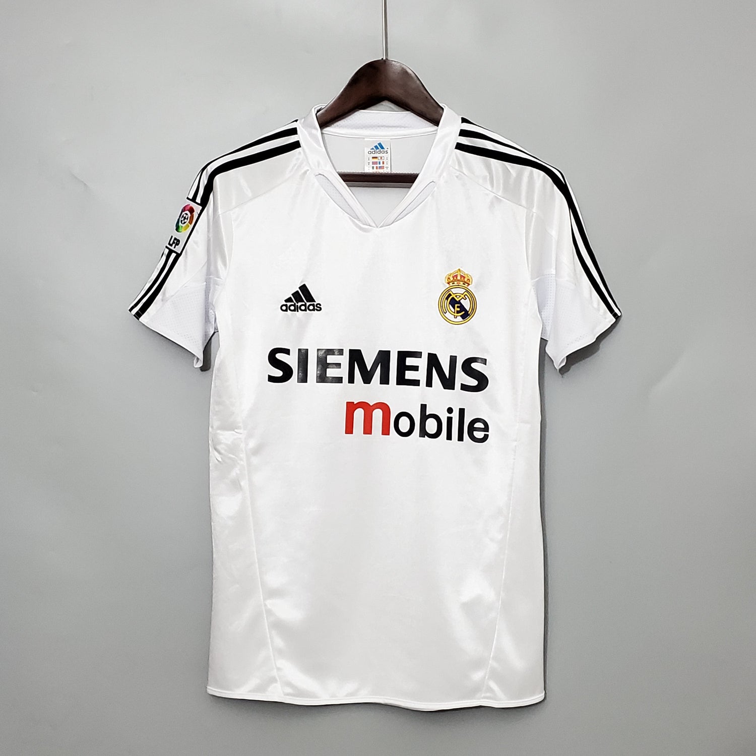 REAL MADRID 2004 - 2005 HOME JERSEY