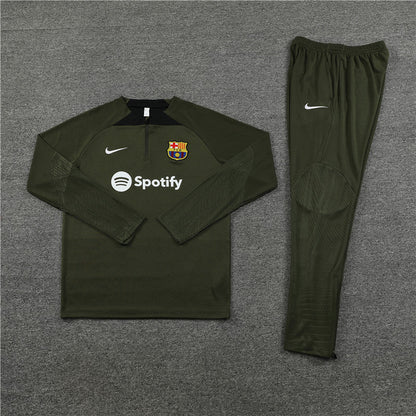 Barcelona 23-24 | Verde militar | Chándal