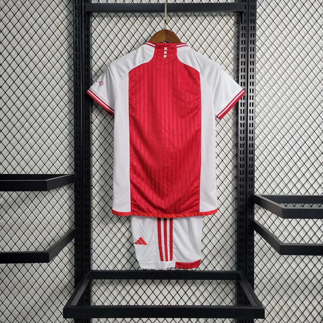 Conjunto de fútbol local del Ajax 2023/2024 (camiseta + pantalón corto)