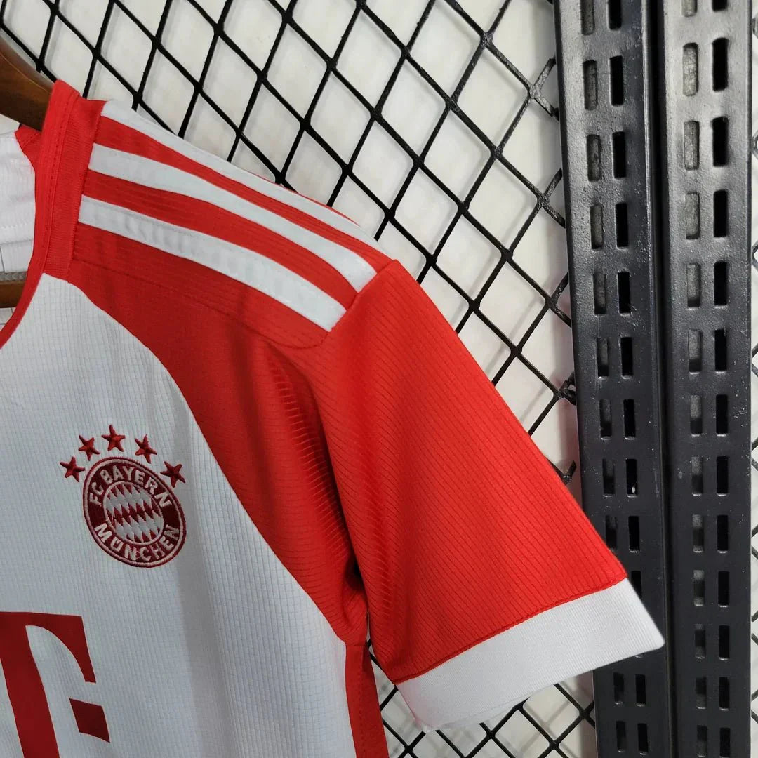 2023/2024 Bayern München Thuis Voetbalset (shirt+Shorts)