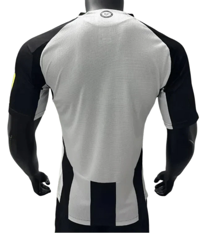 2024/2025 Newcastle Home Player-versie 