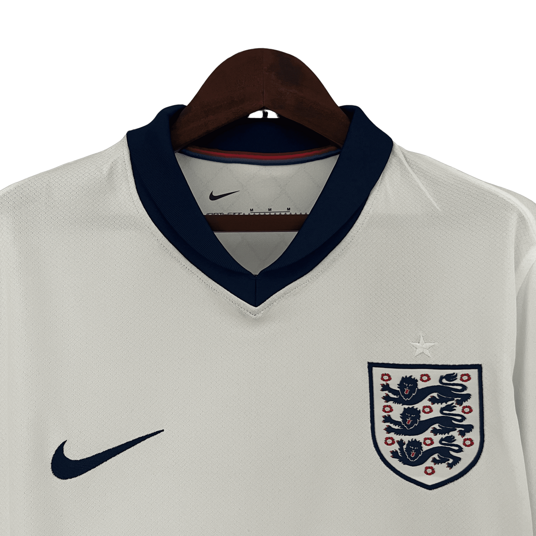 Camiseta de local de Inglaterra para la Eurocopa 2024 (versión para aficionados)