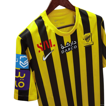 23/24 Al-Ittihad Benzema Home Kit - Versión para aficionados