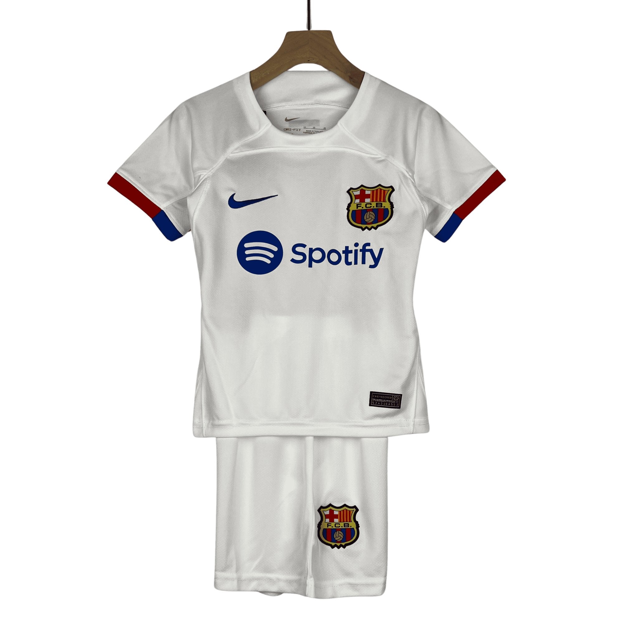 23/24 Barcelona Uit kids en Junior Kits Thuis