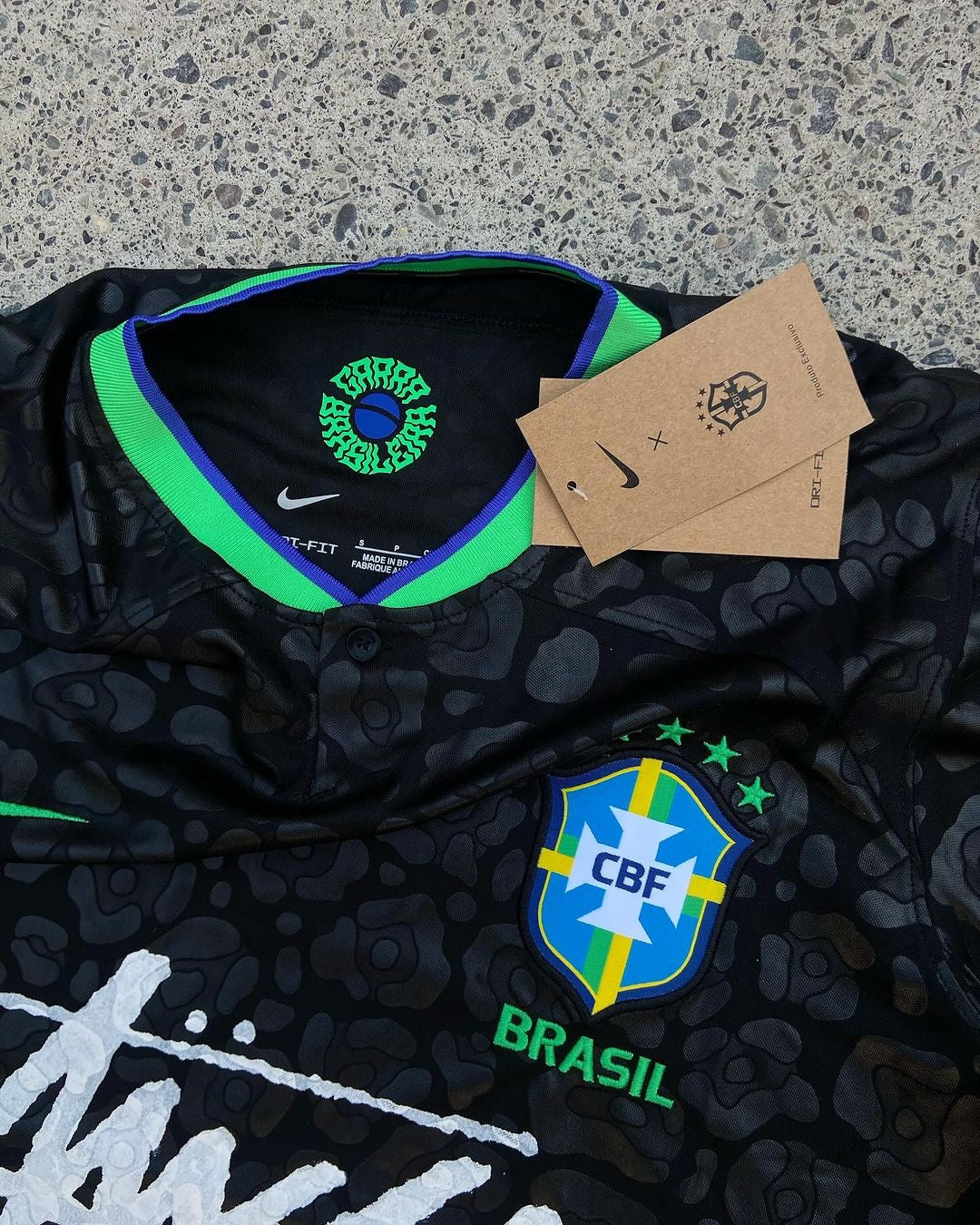 Edición especial negra BRAZIL X STUSSY