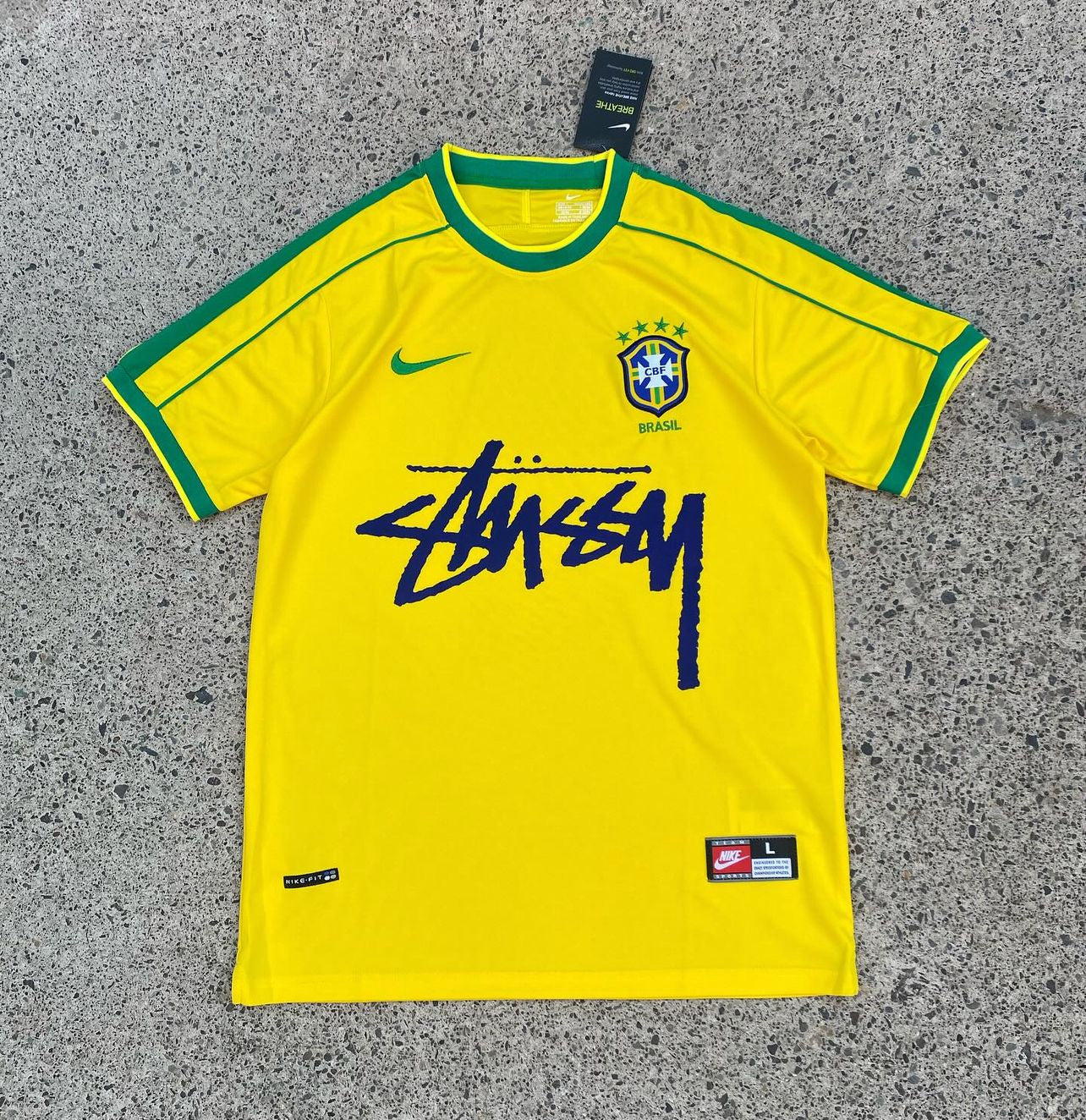 Edición especial Brasil X Stüssy 1998