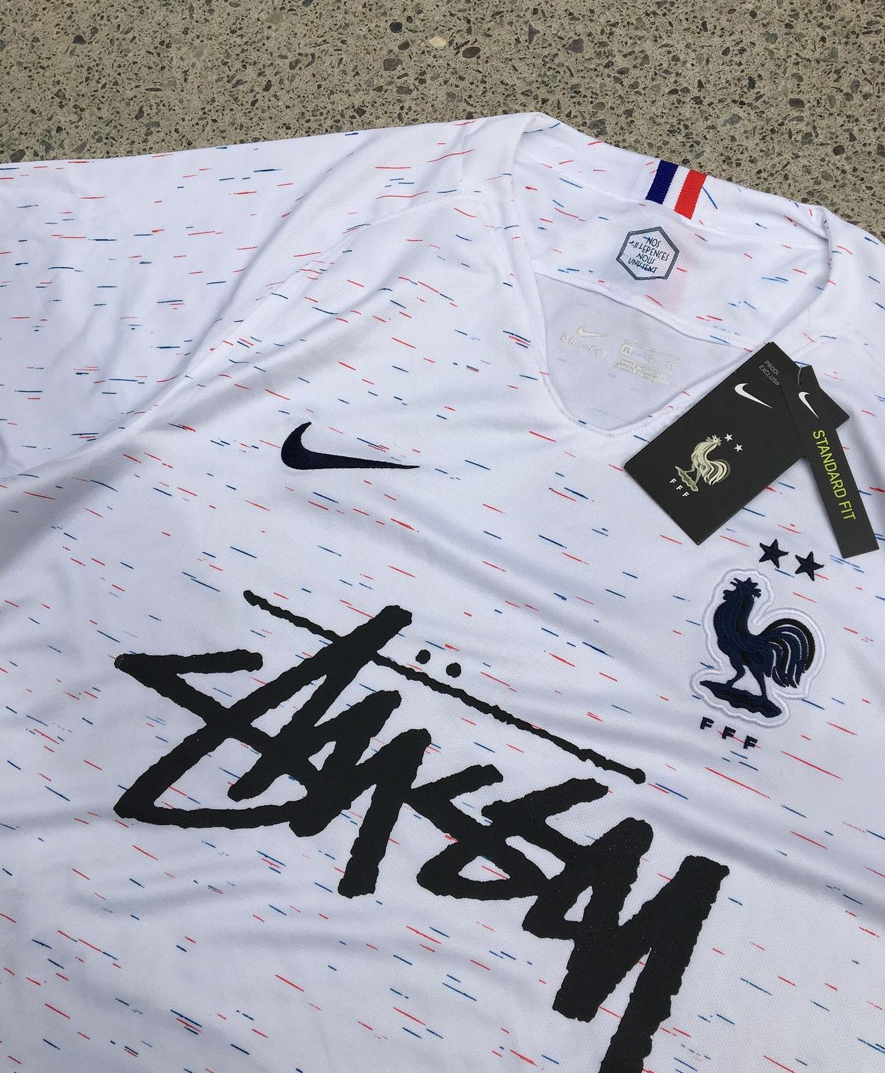 Edición especial Francia x Stussy