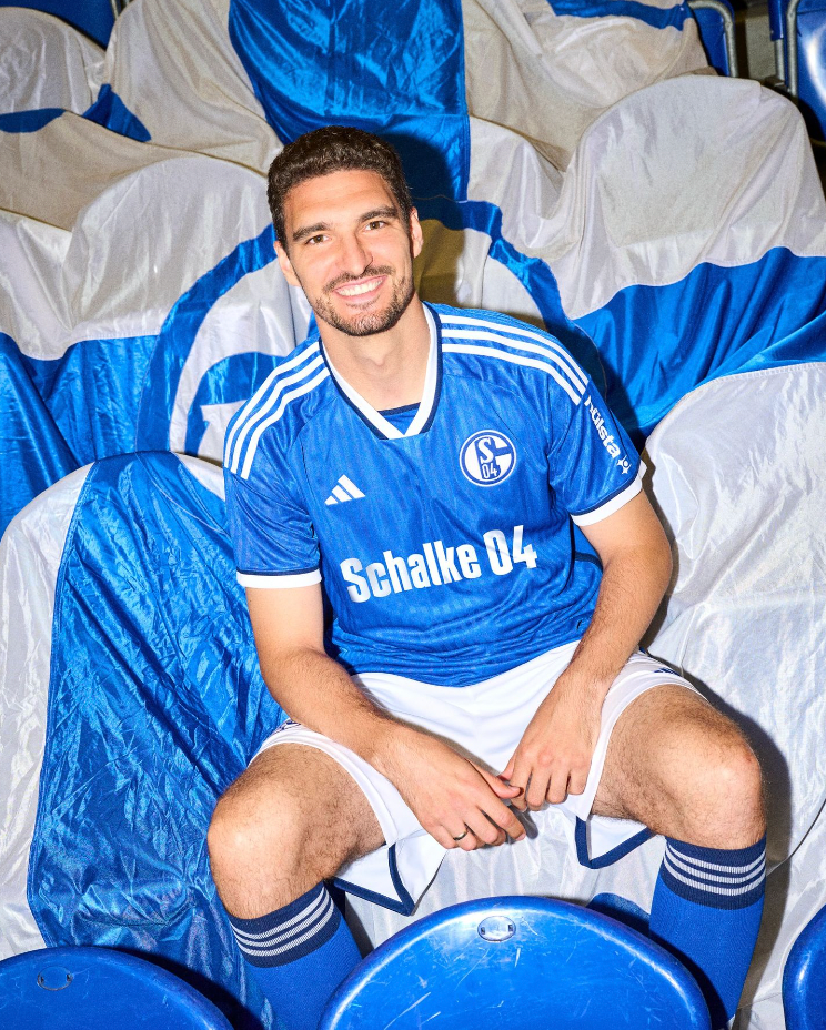 Schalke 04  23/24 Home Jersey