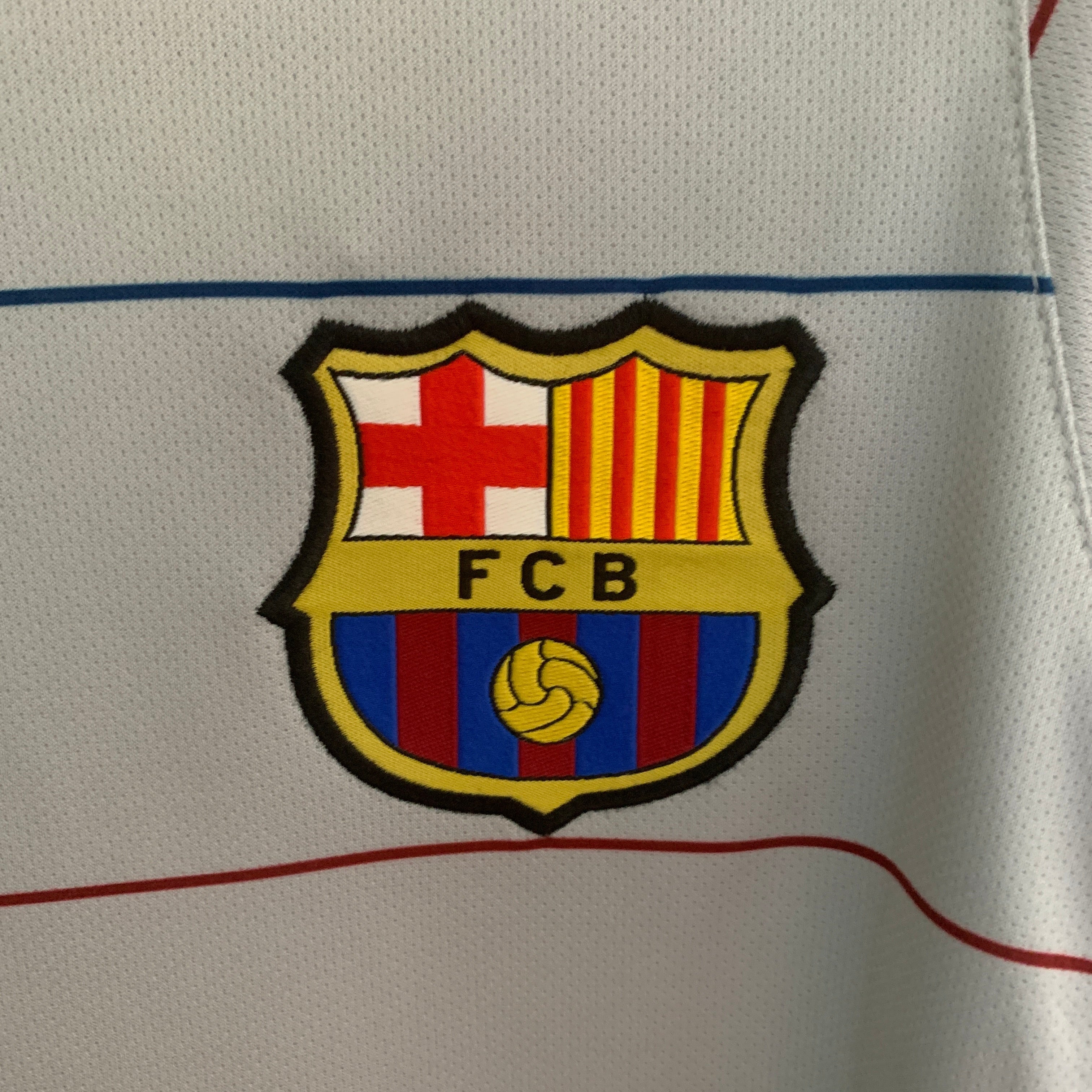 Barcelona 2003-2004 Retro Away Jersey