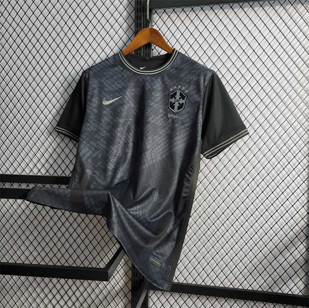 Brazil Black Kit in motion real image