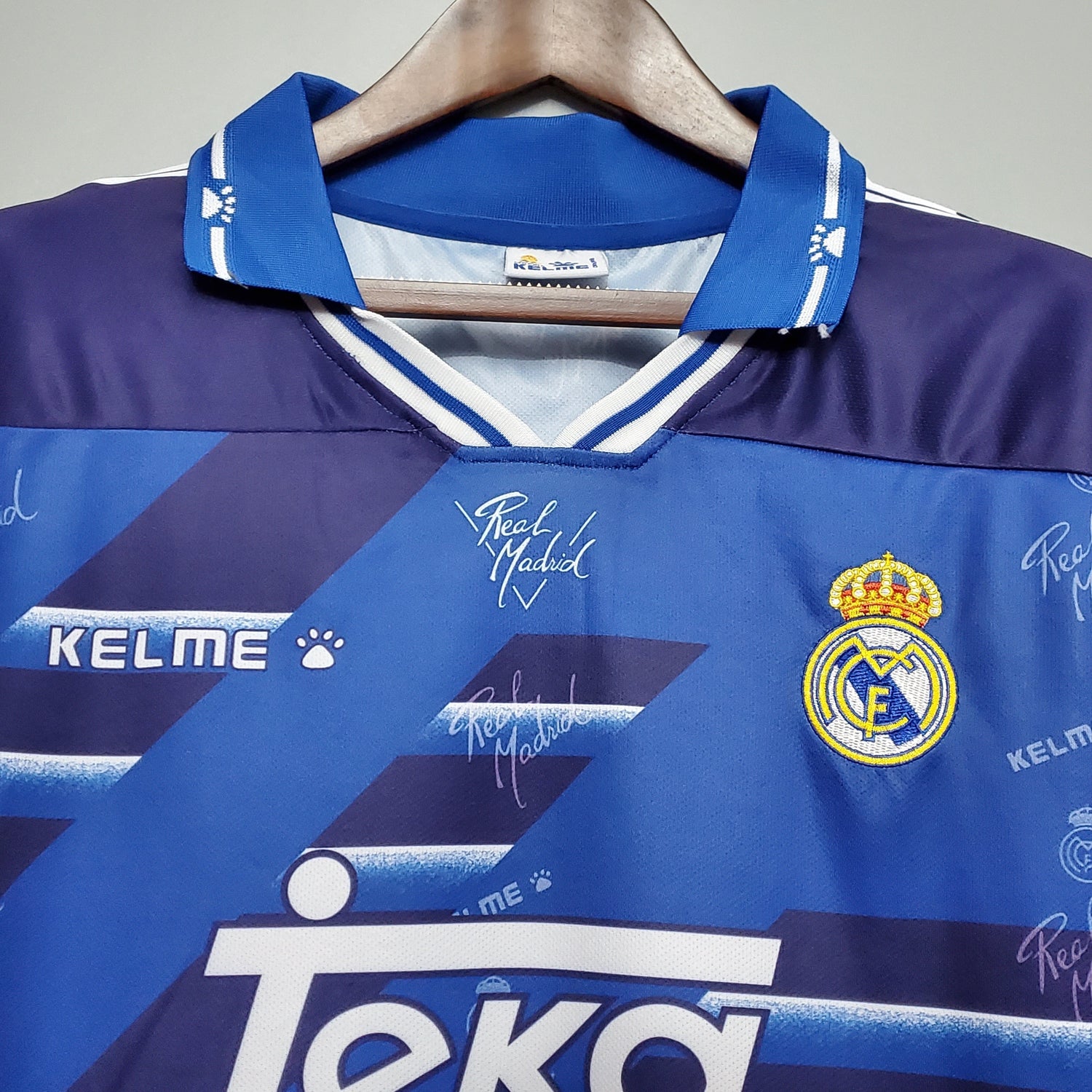 REAL MADRID 1995 - 1996 AWAY JERSEY