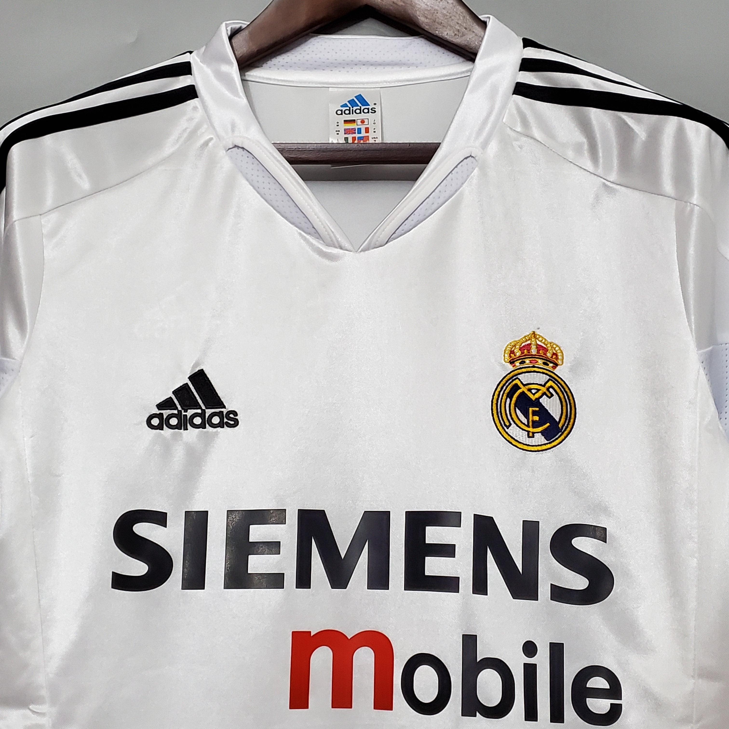 REAL MADRID 2004 - 2005 HOME JERSEY