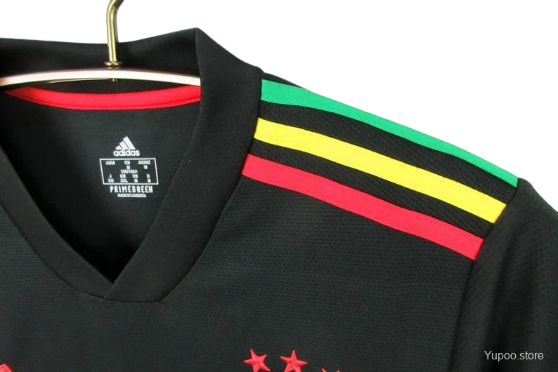 Kit de edición especial retro Ajax Third Black 21/22 (versión para aficionados)