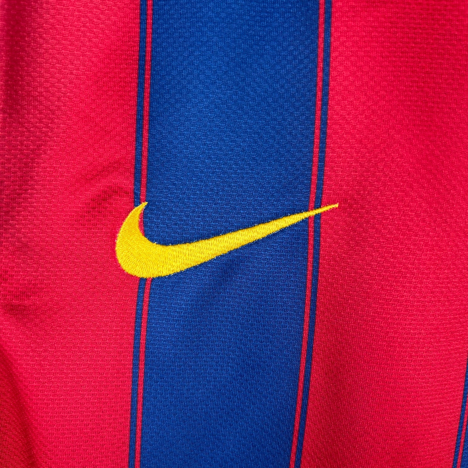 BARCELONA 2009 - 2010 HOME JERSEY