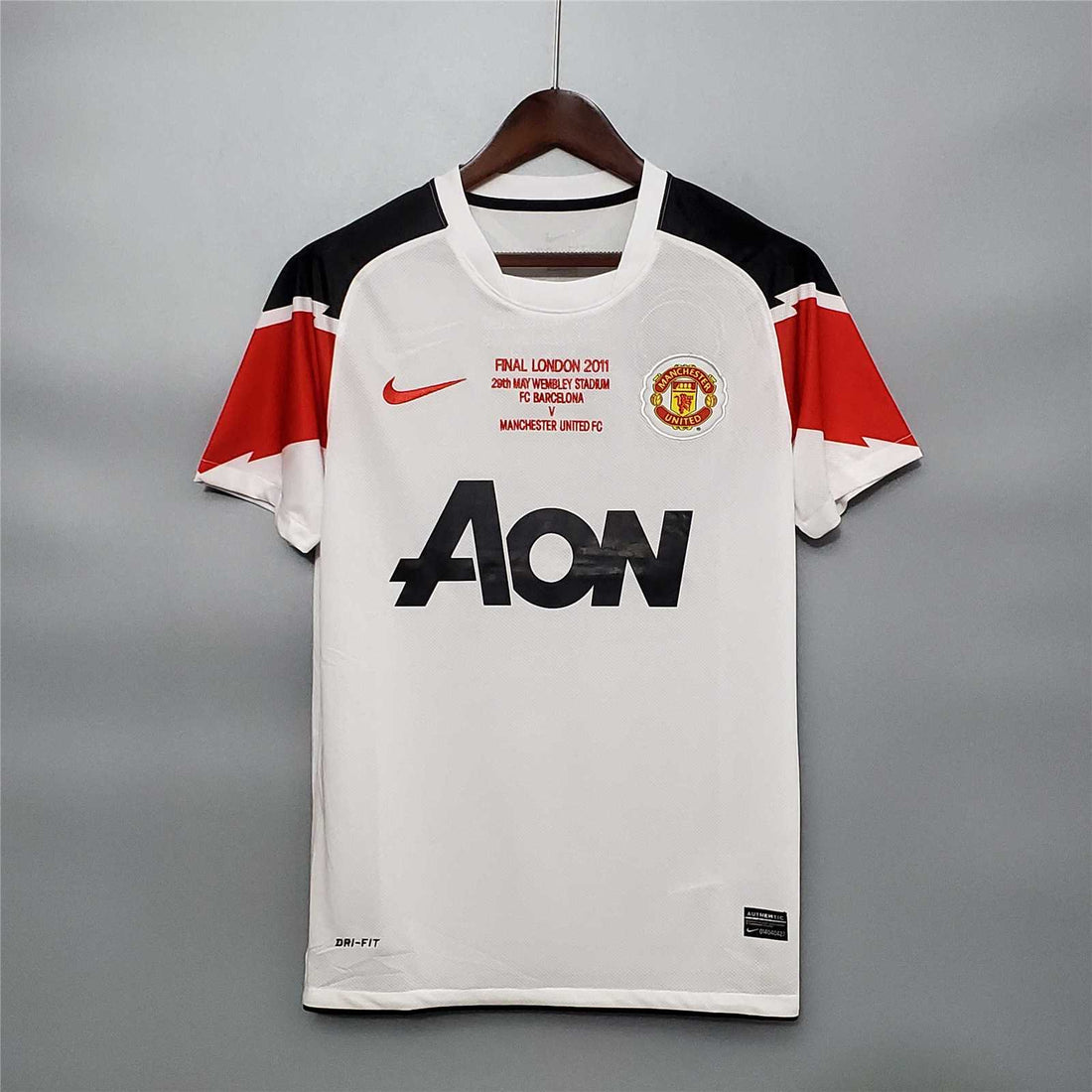 Manchester United away 10/11 Front side of the jersey